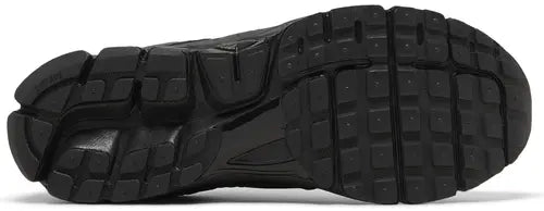 Nike Air Zoom Vomero 5 'Triple Black'