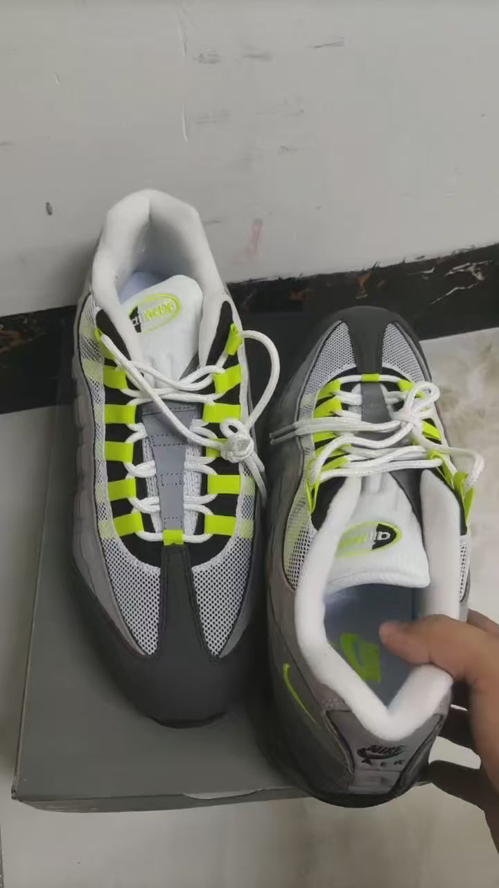 Air Max 95 OG Neon